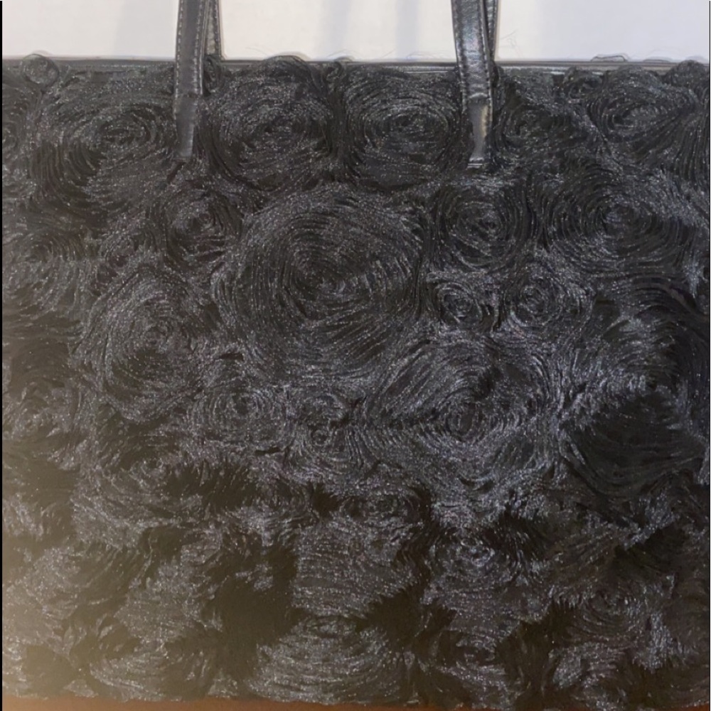 Clever Carriage stunning fabric flower large handbag